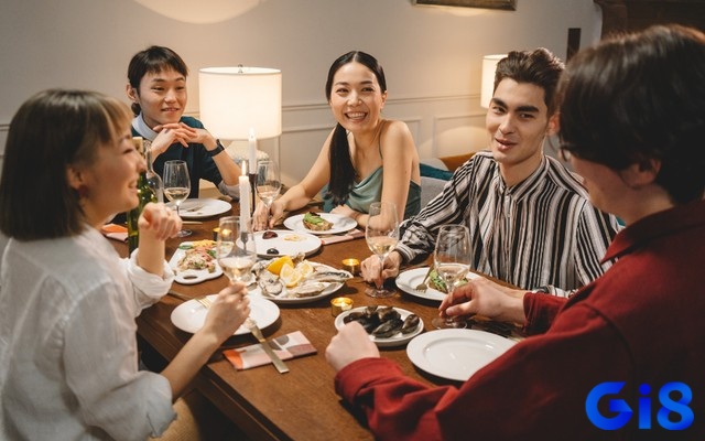 Mơ thấy người quen đến nhà chơi sắp tới bạn sẽ nhận được cơ hội lớn trong công việc