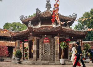 Giải mã giấc mơ thấy đi chùa điềm gì? Con số nào chuẩn?