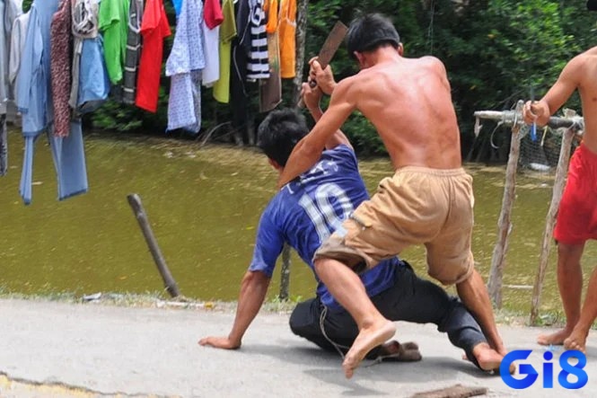 Mơ thấy bị đánh bởi người có quyền lực báo hiệu rằng bạn đang cảm thấy bị áp chế hoặc không được đánh giá đúng mức